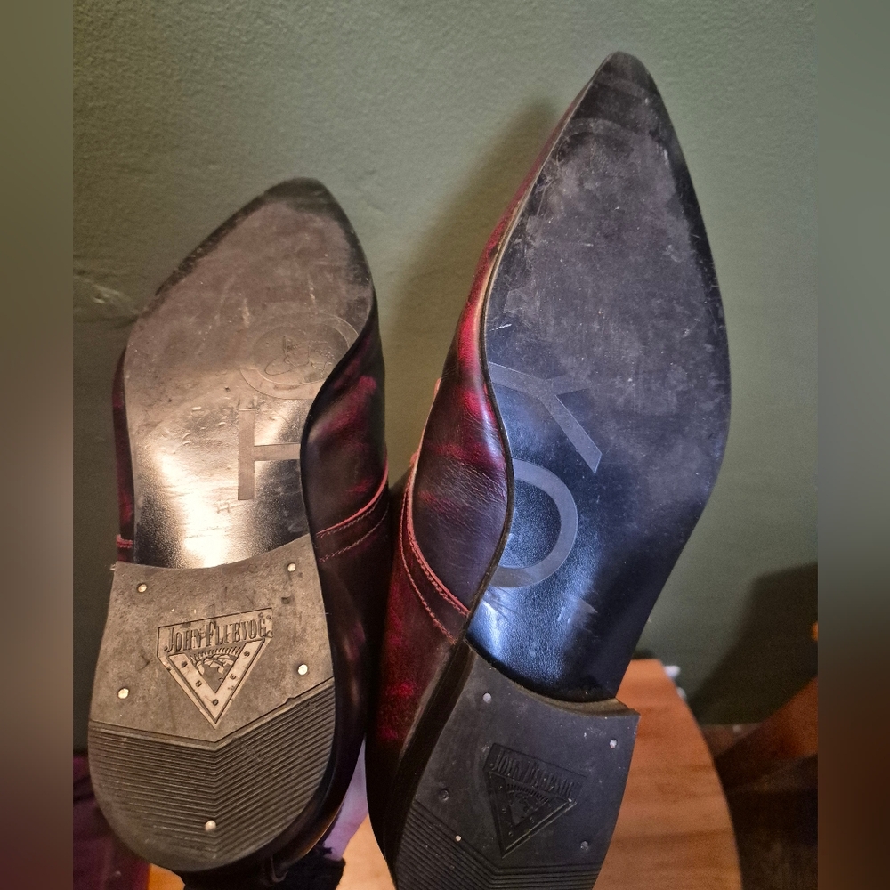 John Fluevog Pointed Toe Ankle Boots Burgundy Black Leather Size 11 - Picture 5 of 6